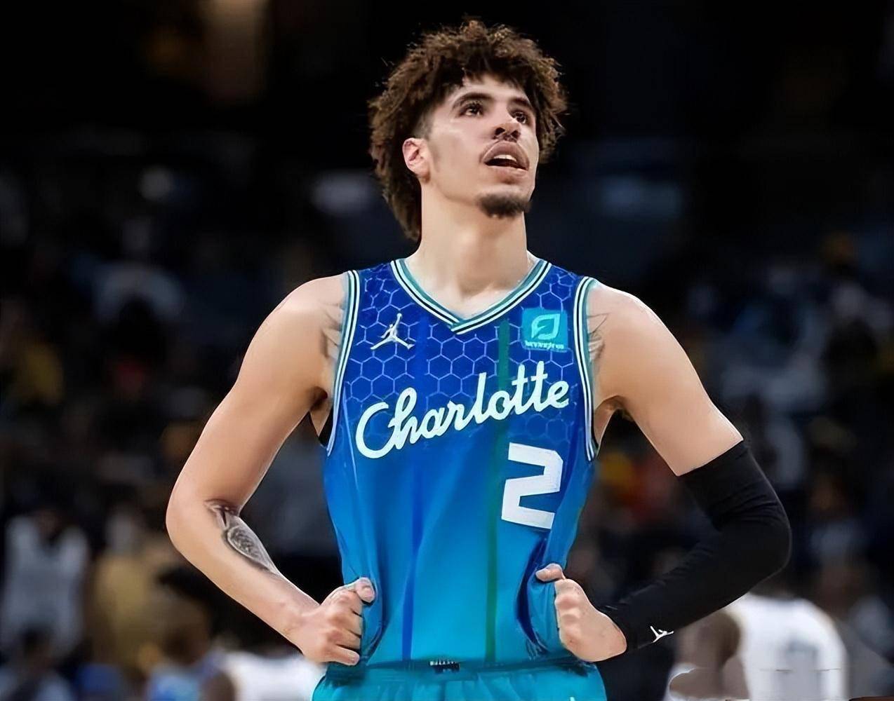 足球直播-今晚国王杯传出新动向，多伦多猛龙外线爆发，管理层表态：质疑声仍在，赛季目标并未改变的简单介绍-足球直播